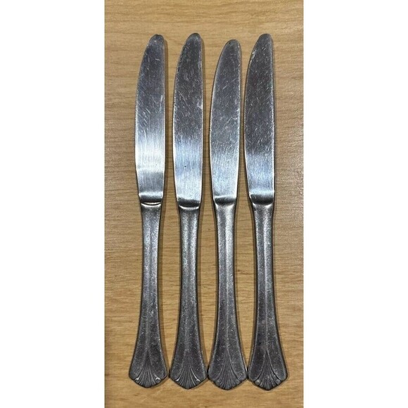 Pfaltzgraff ASHCROFT Stainless Dinner Knives Set Of 4 - Picture 1 of 6